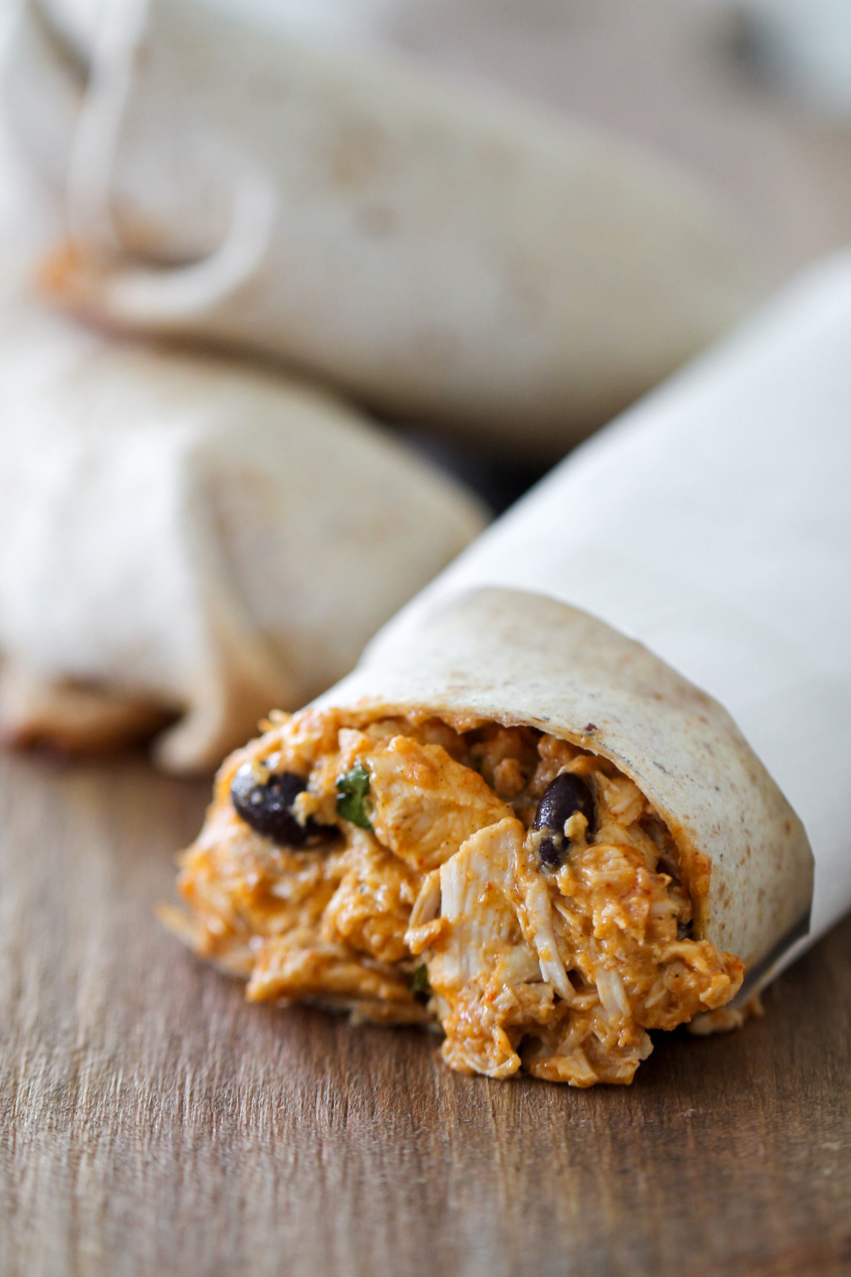 Creamy Chicken Black Bean Burritos – Macro Friendly Food